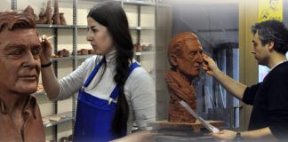 17. Gençlik Tiyatroları Festivali’nde Mücap Ofluoğlu ve Beklan Algan’ın büstleri okulumuzda yerlerini aldı.