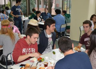 Lise Moral Kahvaltısı