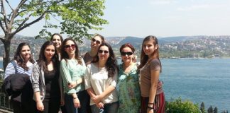 Edebiyat Kulübü Öğrencilerimiz “Aşiyan Müzesi”ni Gezdi