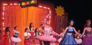 "Bach Sihirli Müzik Kutusu” Müzikalinde Çocuklar Klasik Müzik ile Buluştu