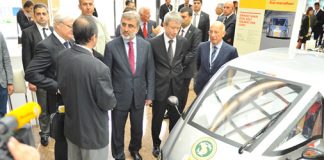 Team TERAKKİ'nin Elektrikli Otomobili Geleceğin Tartışıldığı Konferansta Sergilendi