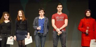 Liseli Gençler “Sözcüklerle Dans” 15. Şiir Festivalimizde Bir Araya Geldi