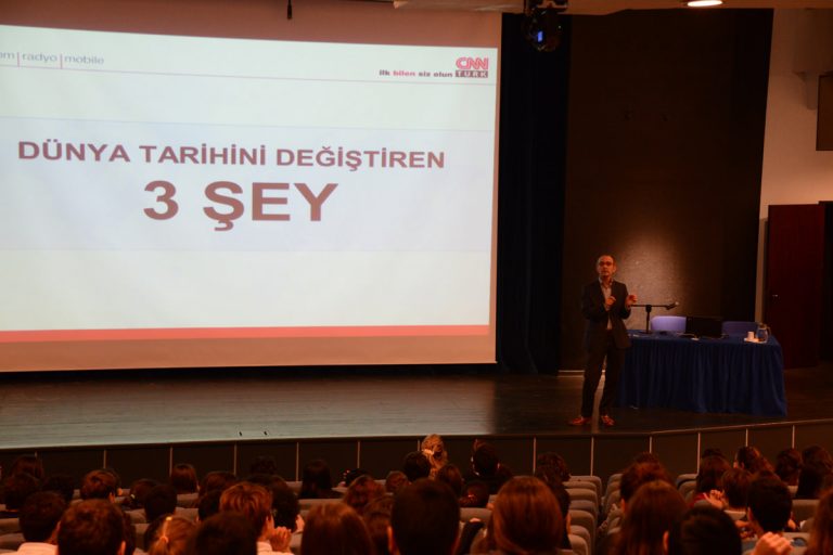 CNN Türk Ekonomi Müdürü ve Gazeteci Emin Çapa Konuğumuz Oldu