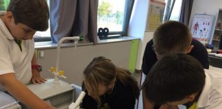 Öğrencilerimizin Mikroskoptan Artırılmış Gerçekliğe Uzanan "Hücre" Serüveni