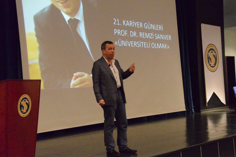 Prof. Dr. Remzi Sanver’le “Üniversiteli Olmak”