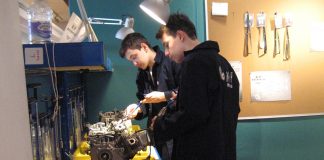 Terakkililer Bilimin Kalbi Edinburgh’taydı