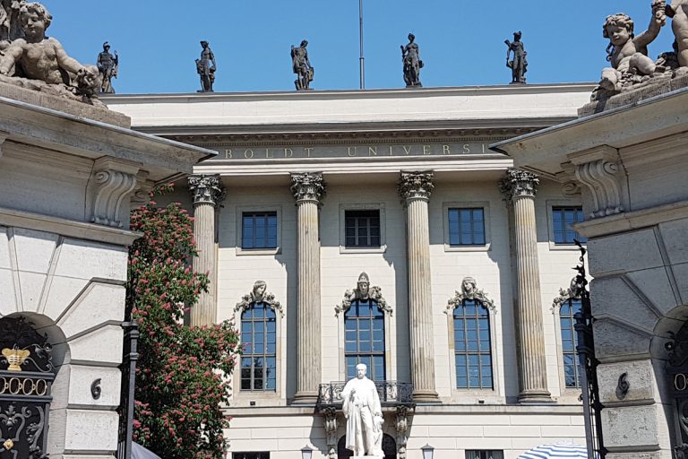 Terakki, Uluslararası Sosyal ve Beşeri Bilimler Konferansı’nda Sunum Yapan Tek Liseydi