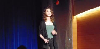 Terakkili Genç TEDxYouth Konferansında Konuşmacıydı