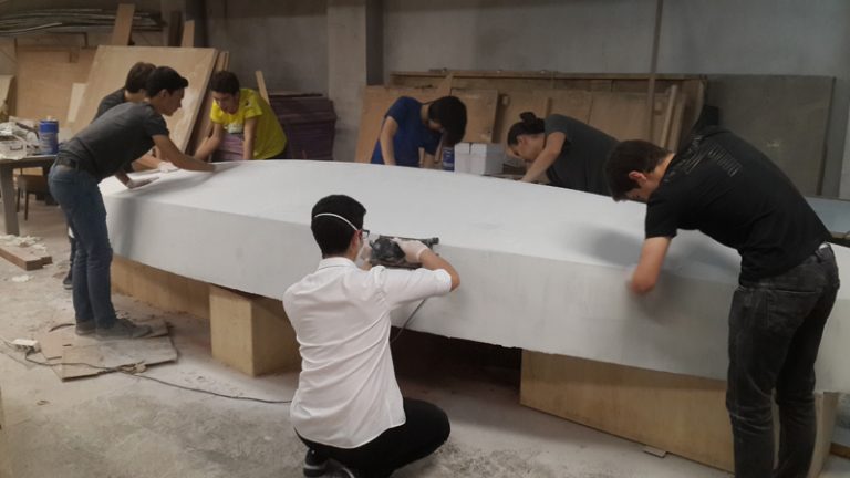 Terakkili Denizciler Yelkenli Teknelerini Tamamladı