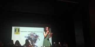 Terakkililerin Şiir Dinletisi