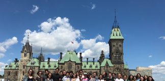 Terakkililer Kanada’da Yaz Okulu Programlarını Tamamladı