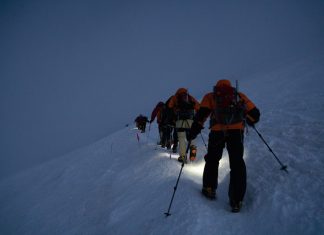 Elbruz Dağı Tırmanışı
