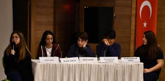 10 Aralık Dünya İnsan Hakları Günü: Toplum için Düşün, Ses Ol!