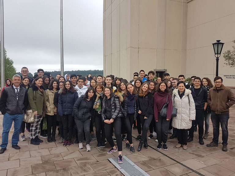 Terakkili Gençler Koç Üniversitesi’ni Yakından Tanıdı