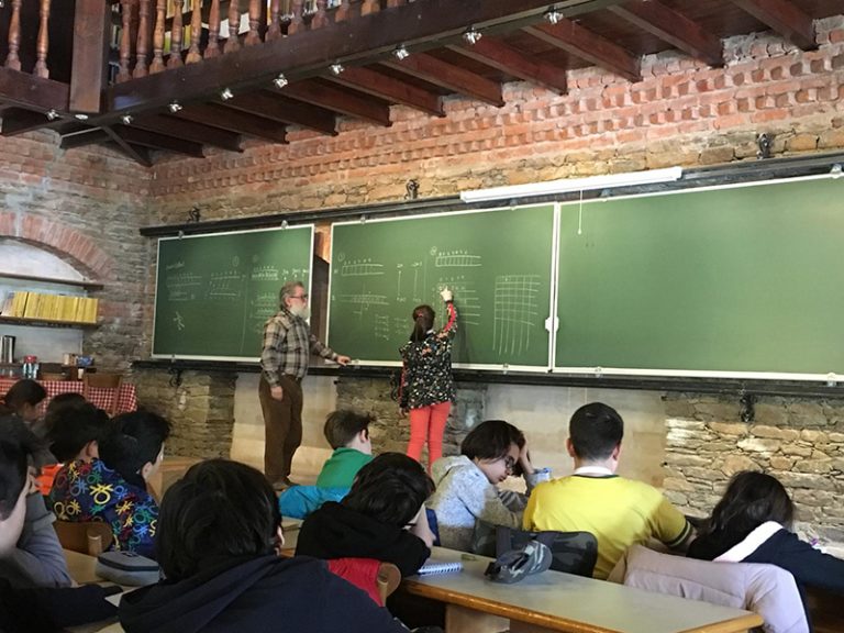 Nesin Matematik Köyü’nde Prof. Dr. Ali Nesin’le Matematik Dersleri