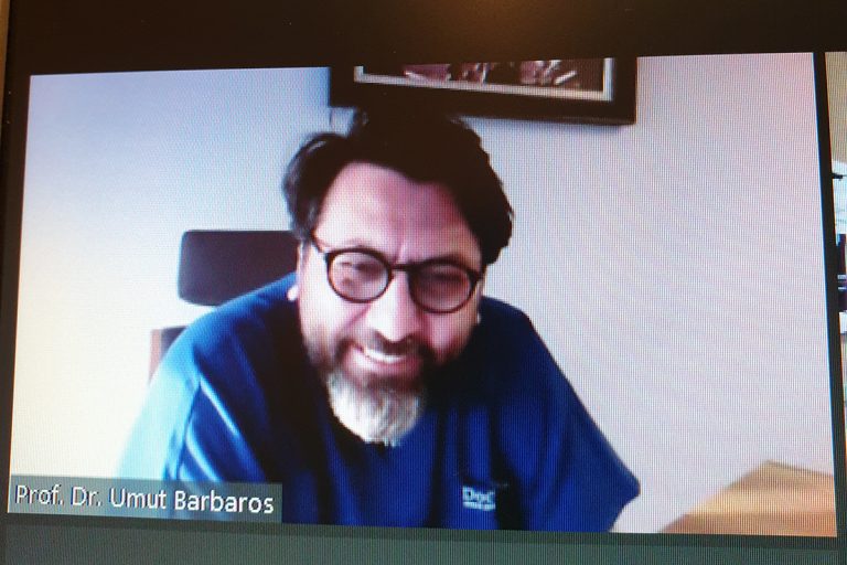 Öğrencilerimiz Prof. Dr. Umut Barbaros’la Söyleşti