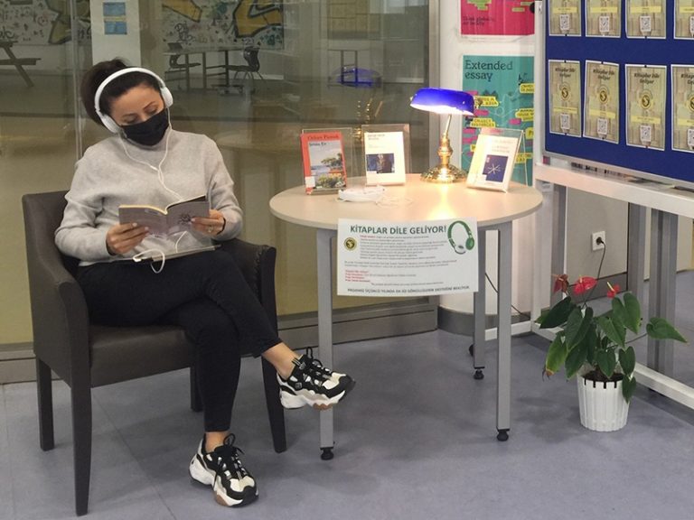 “Kitap Dile Geliyor’’ Projesi Yirmi Beş Kitabın Sesi Oldu