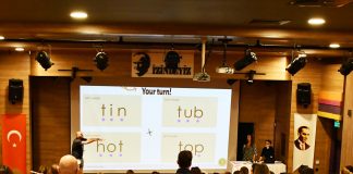 Velilerimiz “Parents ELT Day” Sunumlarında Öğretmenlerimizle Buluştu