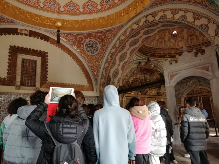 7. Sınıf Öğrencilerimiz Topkapı Sarayı Müzesi’ndeydi