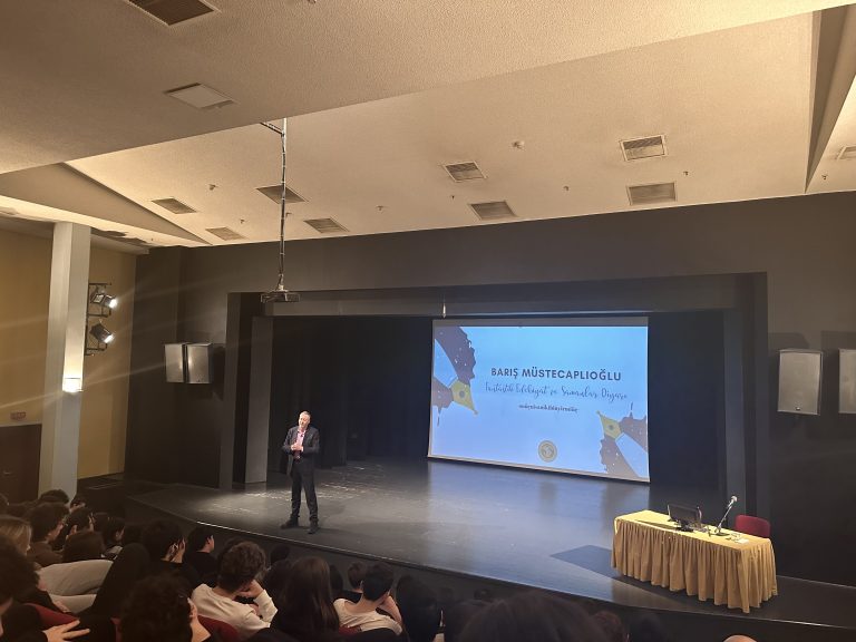 Fantastik Roman Yazarı Barış Müstecaplıoğlu’yla Söyleşi