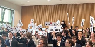 Terakkili Delegeler İtalya’da MUN Konferansına Katıldı