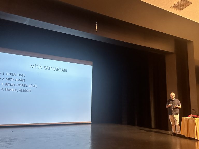 Türk Dili ve Edebiyatı Bölümü Öğretmenlerimiz “Mitolojinin Günlük Hayatımızdaki Yeri” Söyleşisine Katıldı