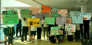 26 Eylül Dil Bayramı’nda Öğrencilerimizden “Sessiz Eylem”