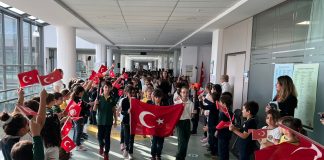 Öğrencilerimiz Cumhuriyetin 100. Yılı Etkinliklerinde: Cumhuriyet Yürüyüşü ve Olmasaydı Olmazdı Sergisi