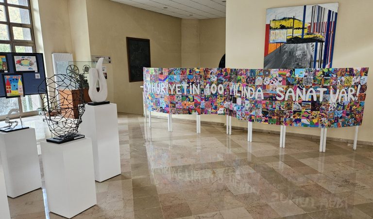 Sergi: Cumhuriyet Dönemi ve Sonrası Ressam ve Heykeltıraşlardan İlhamla