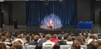 Öğrencilerimiz Kariyer Günleri Konferanslarında; Meslek Tanıtımı: İşletme