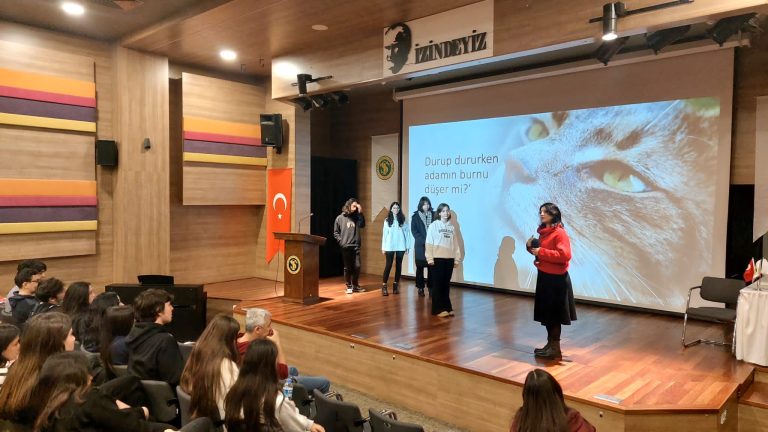 Öğrencilerimiz, Yaratıcı Okuma ve Drama Eğitmeni Çiğdem Odabaşı ile Atölye Çalışmasına Katıldı