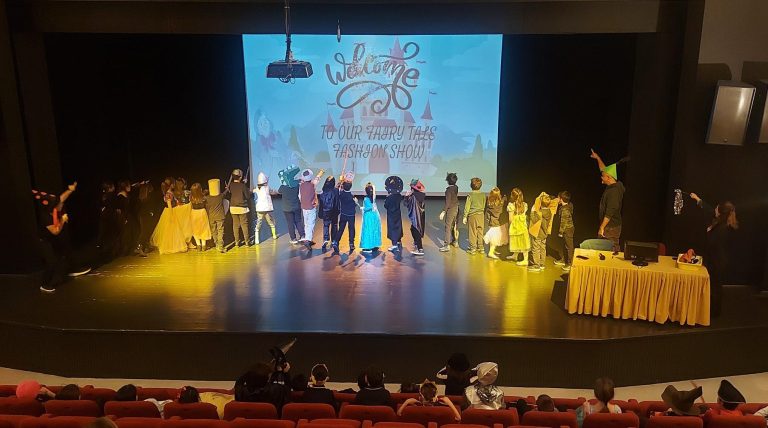Öğrencilerimiz “Fairytale Fashion Show” Etkinliğinde