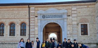 Öğrencilerimiz, Rami Kütüphanesi “Biyomimetik Sergisi”ndeydi