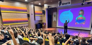 2. Sınıf Öğrencilerimiz, “Güvenli Teknoloji Kullanımı” Söyleşisindeydi