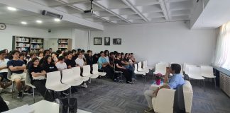 “Fen Lisesi Öğrencileri Fen Lisesi Mezunlarıyla Buluşuyor” Etkinliğinde Öğrencilerimiz, Emin Alper’le Buluştu