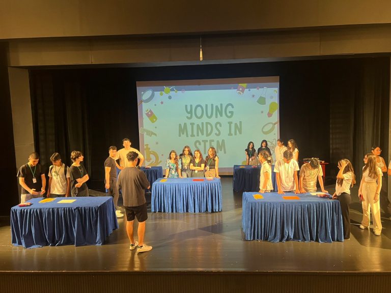 Terakkili Öğrencilerden “Young Minds in STEM” CAS Projesi