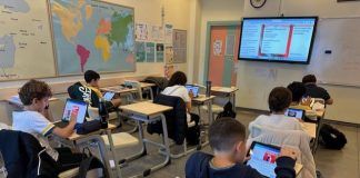 Dünya Dilleri Bölümümüz “Benim İçin Cumhuriyet” Temalı Poster Yarışması Düzenledi