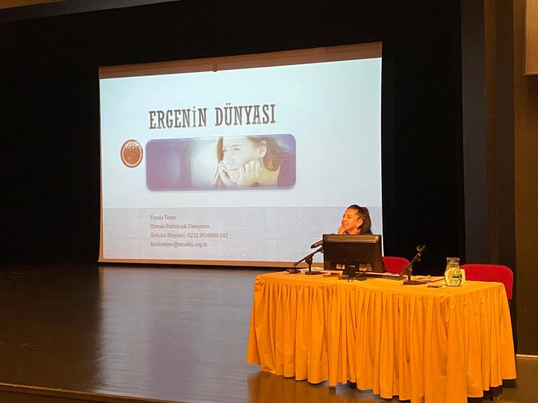 Konferans: Ergenin Dünyası