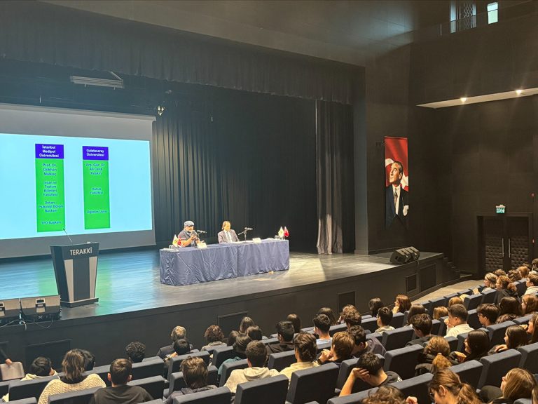 Mesleğe Göz Kırpmak II: Akademisyenlerle Buluşma