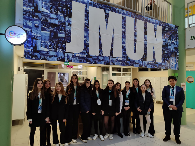 JMUN Kulübü Öğrencilerimiz, JMUN 2025 Konferansı’ndaydı