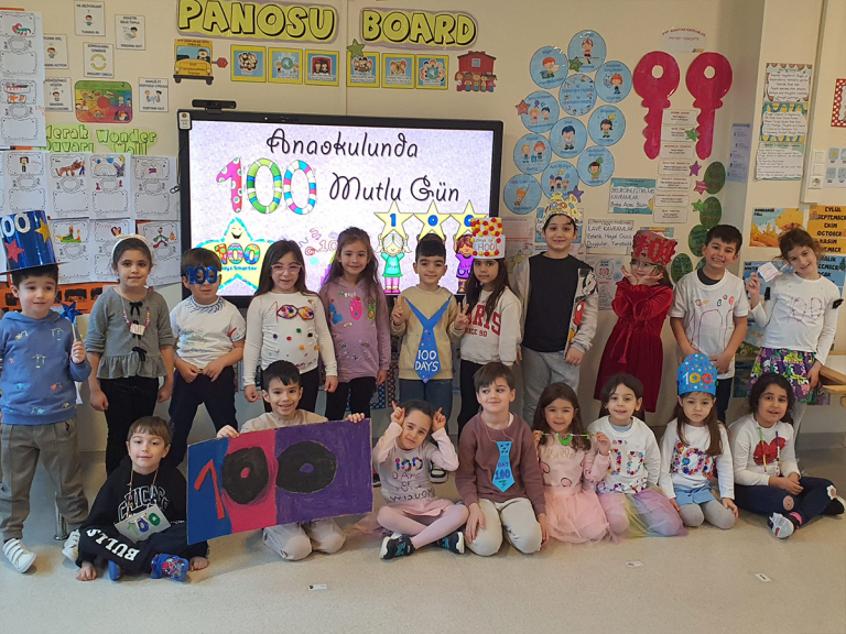 Anaokulu Öğrencilerimiz “100. Gün” Etkinliklerindeydi