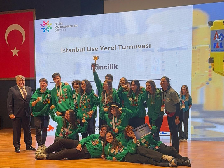 Robotik Takımımız Team Terakki İkincilik Ödülünün Sahibi Oldu