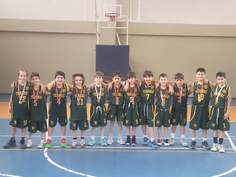 Minik Erkek Basketbol Takımımızın Başarısı