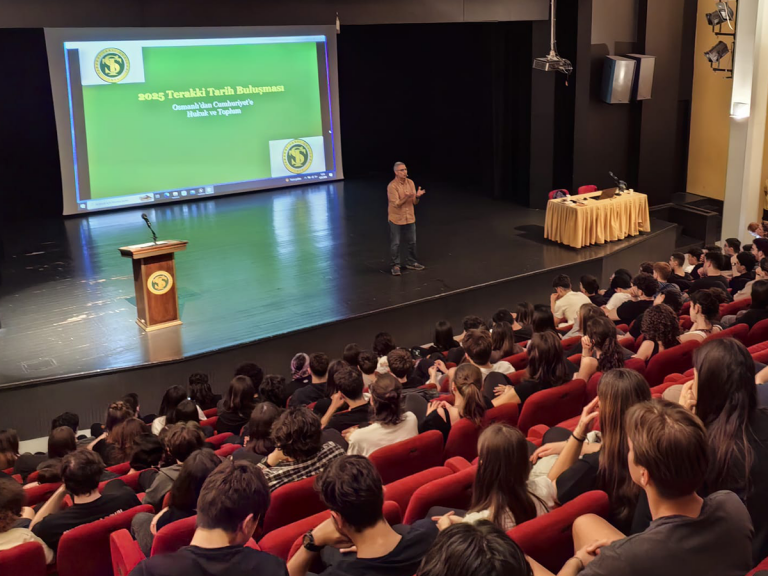 “Terakki Tarih Buluşması” Konferansı Gerçekleşti