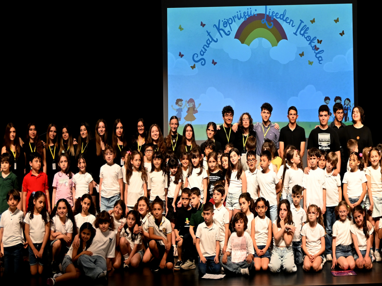 IB Öğrencilerimizden “Liseden İlkokula: Sanat Köprüsü” Projesi