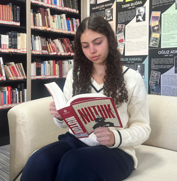 Öğrencimizin “29 Ekim” Temalı Kompozisyon Yarışması Başarısı