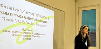 Terakkili Öğretmenler “10. Eğitim Teknolojileri Konferansı”nda Sunum Yaptı