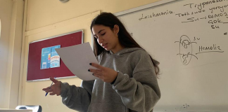 Terakkililer “Parlamenter Münazara Turnuvası”nda Yarı Finalde