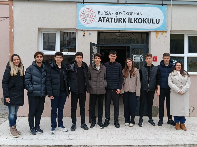 Levent Lise Öğrenci Birliği Yardım Kampanyası İçin Bursa’daydı