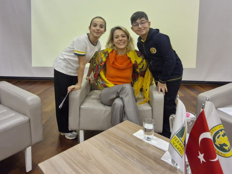 Yeliz Çetindağ Kuşan İle “Tarihin İzinde” Söyleşisi